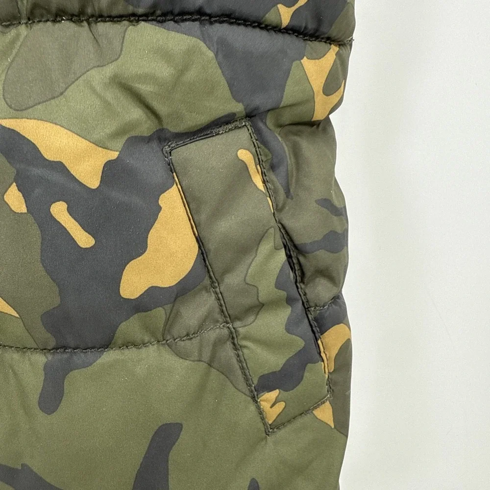 Old Navy Kids Full Zip Outdoor Puffer Jacket Camo Sleeveless Vest Size XS(5)‎